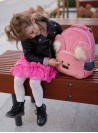 Plecak dziecięcy Kinder Hop Travel Bear Hearts Strawberry