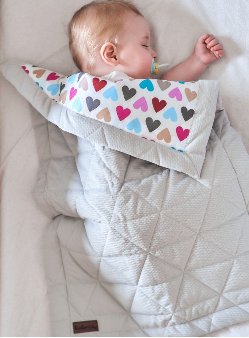 Triangles Light Grey double-sided quilt - Minky/cotton