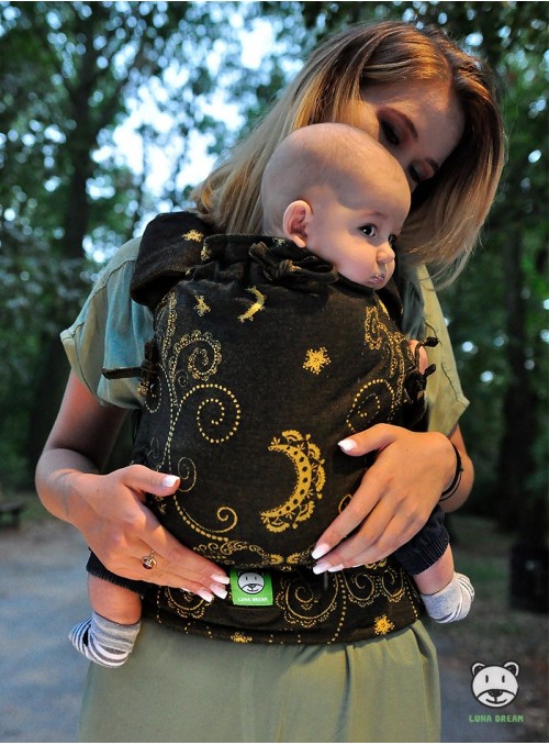 Adjustable Baby Carrier Multi Size: Black and Gold, 100% cotton, jacquard