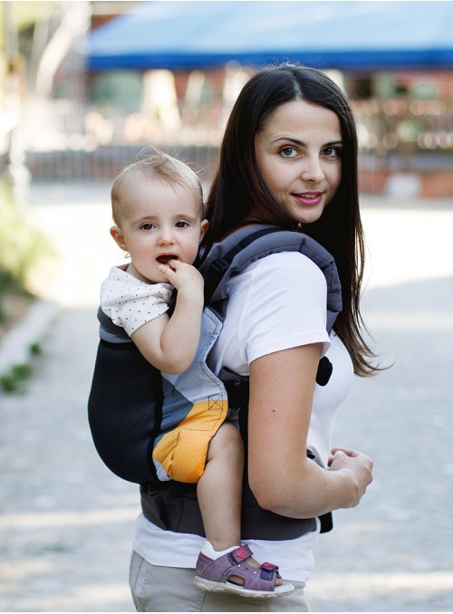 Adjustable Baby Carrier Grow Up Air: Cube