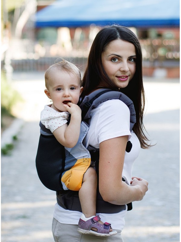 Adjustable Baby Carrier Grow Up Air: Cube