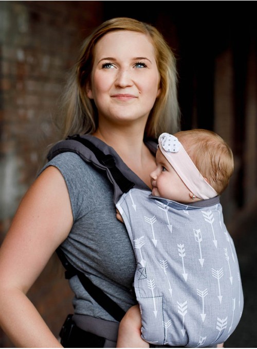 Ergonomic Baby Carrier Standard: Arrows