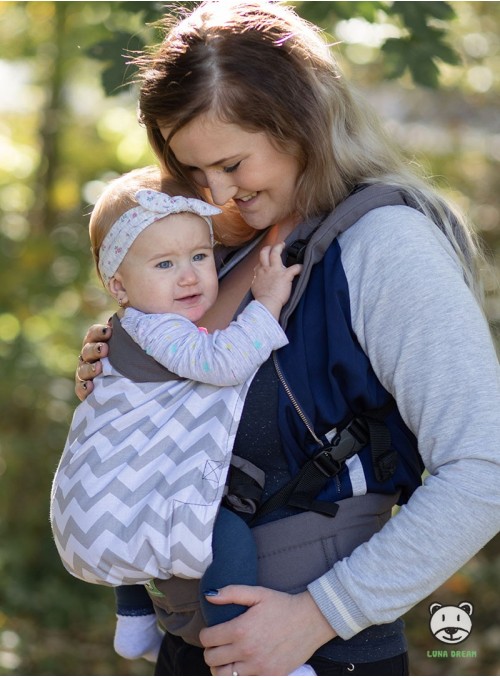 Adjustable Baby Carrier Grow Up: Zig Zag
