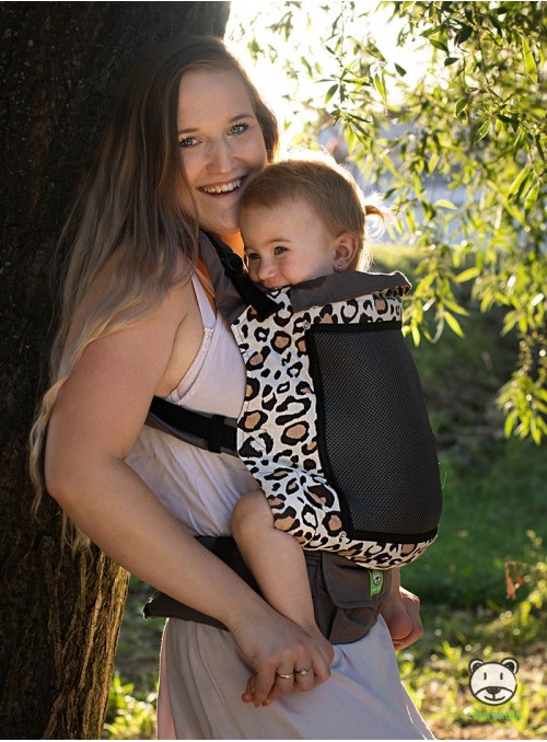 Adjustable Baby Carrier Grow Up Air: Panther